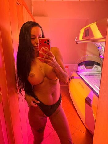 Full leaked Tattooedkika private photo