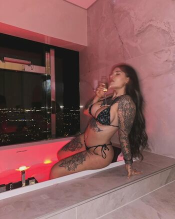 Full leaked Tattoogirlalia private photo