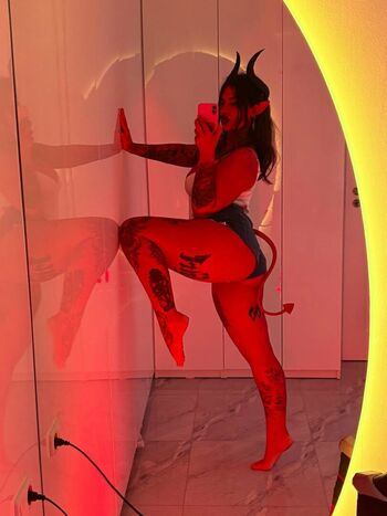 Full leaked Tattoogirlalia private photo