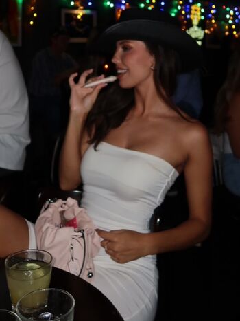 Full leaked Tay leiha clark page private photo