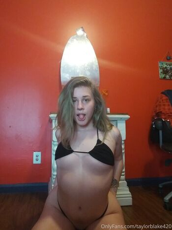 Full leaked Taylor blake page private photo