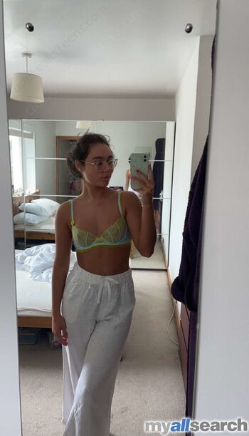 Full leaked Taylor lumsden private photo