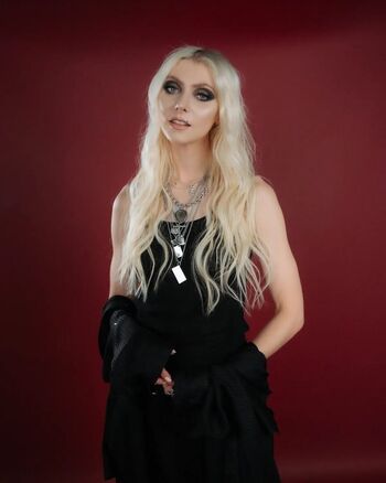 Taylor Momsen