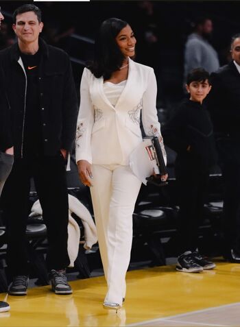 Full leaked Taylor rooks private photo