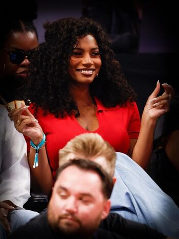 Full leaked Taylor rooks private photo
