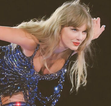 Full leaked Taylor swift private photo