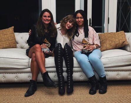 Full leaked Taylor swift private photo