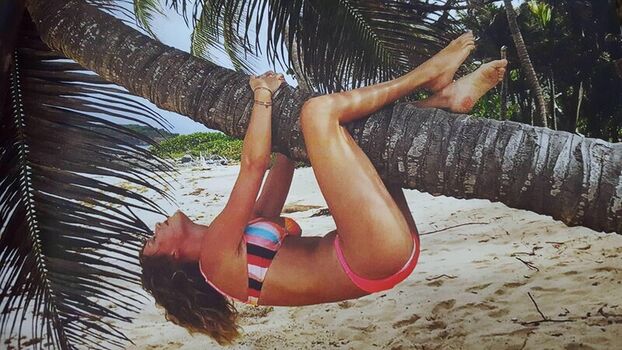 Full leaked Taylor swift private photo