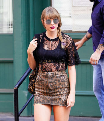Full leaked Taylor swift  page private photo