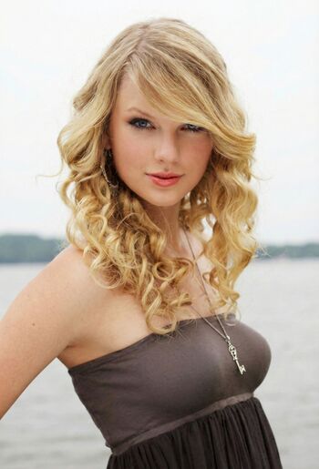 Full leaked Taylor swift  page private photo