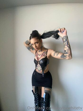 Full leaked Taylor white page private photo