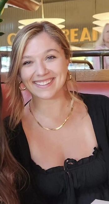 Full leaked Tayloraoude private photo