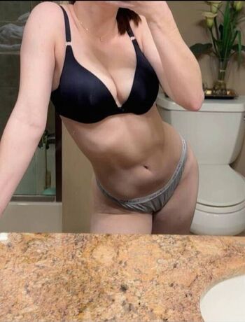 Full leaked Taylorherd private photo