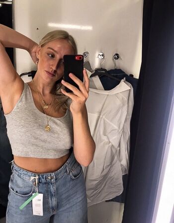 Full leaked Tea hemberg page private photo