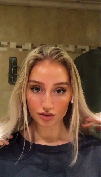 Full leaked Tea hemberg private photo