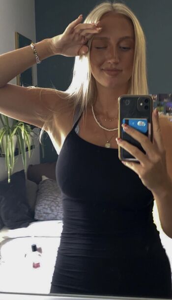 Full leaked Tea hemberg private photo