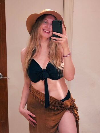 Full leaked Teawithmandy private photo