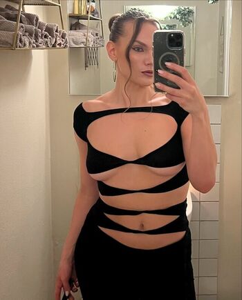 Full leaked Teetwerk private photo