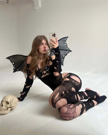 Leaked Tatum pass/ private photo viral onlyfans