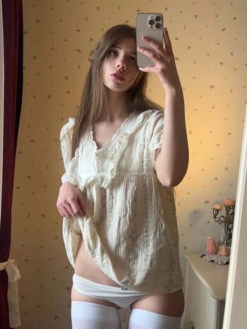 Leaked Baby betty/ private photo viral onlyfans