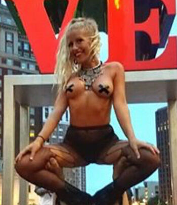 Full leaked Tess pelger private photo