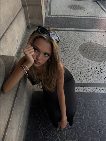 Full leaked Tess rolland private photo