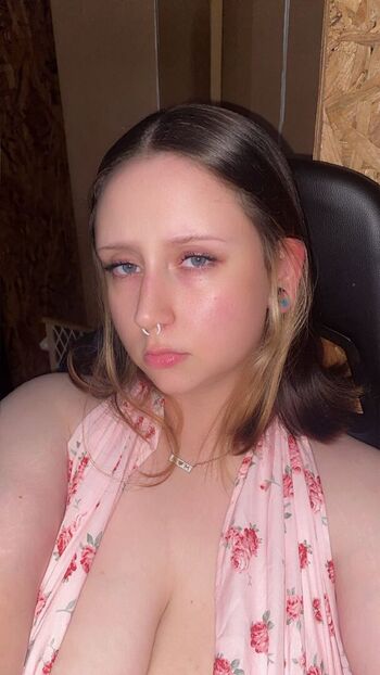 Full leaked Texansnowbunny private photo