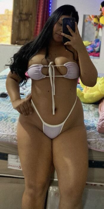 Full leaked Thailadezz private photo