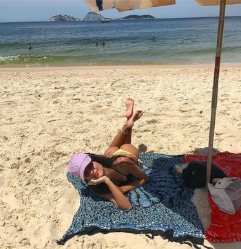 Full leaked Thatafeet page private photo