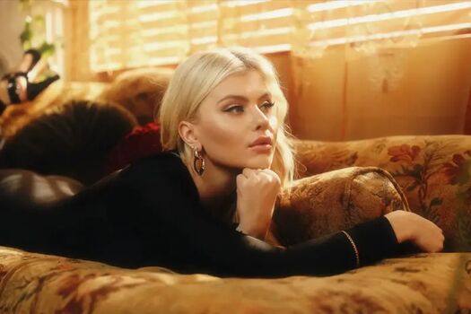 Full leaked Thatksenia private photo