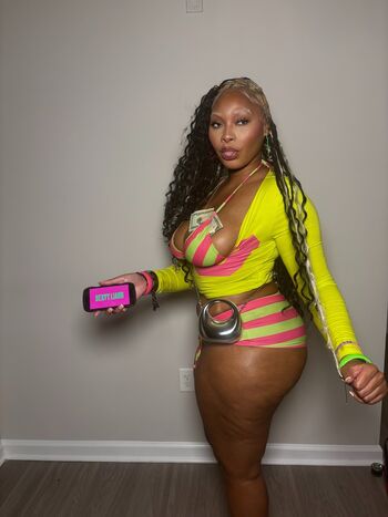 Full leaked Thatsphattmama private photo