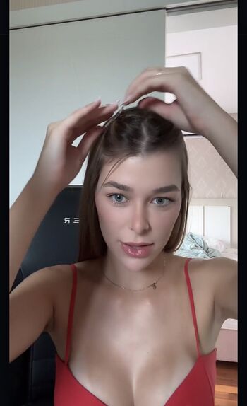 Full leaked Thays maran private photo