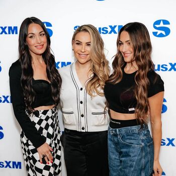 Full leaked The bella twins private photo