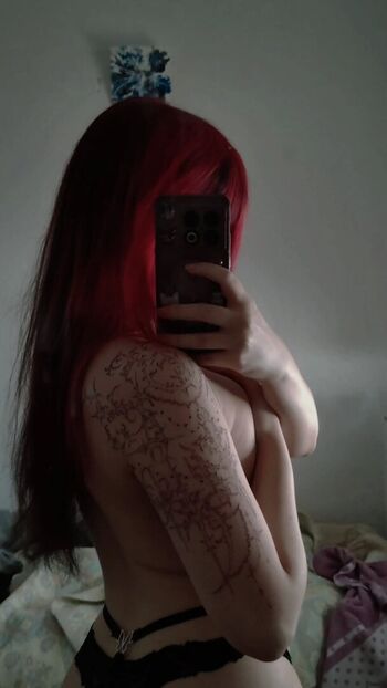 Full leaked Theakaleina page private photo