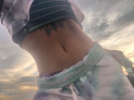 Full leaked Thehottestbeach private photo