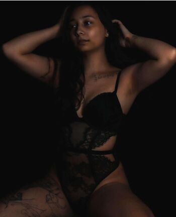 Leaked Themsyellow private photo viral onlyfans