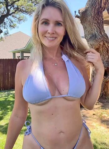 Full leaked Therealholly private photo
