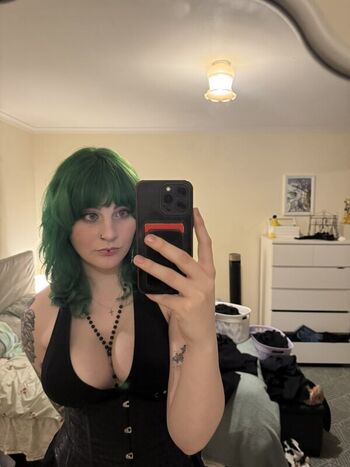 Full leaked Thereisnobeth private photo