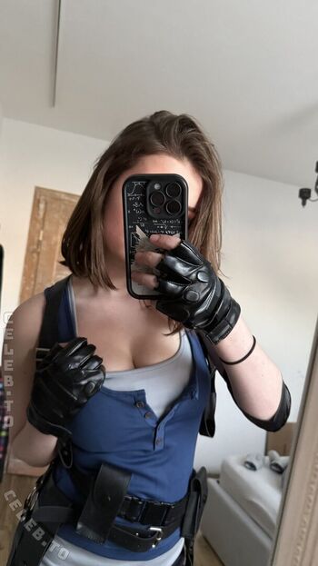 Full leaked Therlyen page private photo