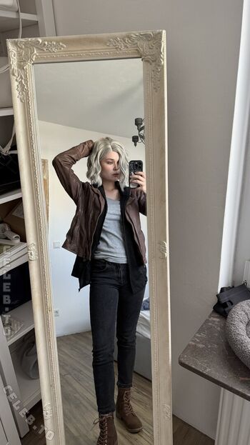 Full leaked Therlyen page private photo