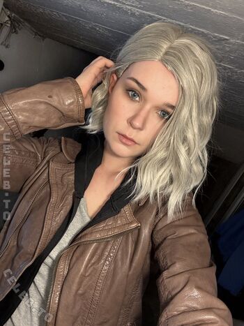 Full leaked Therlyen page private photo