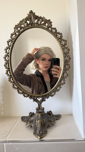 Full leaked Therlyen page private photo