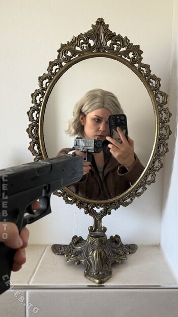 Full leaked Therlyen page private photo
