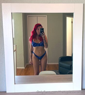 Full leaked Thetoplesscomic private photo