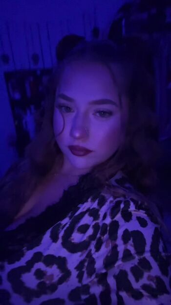 Full leaked Theycallmelilvan private photo