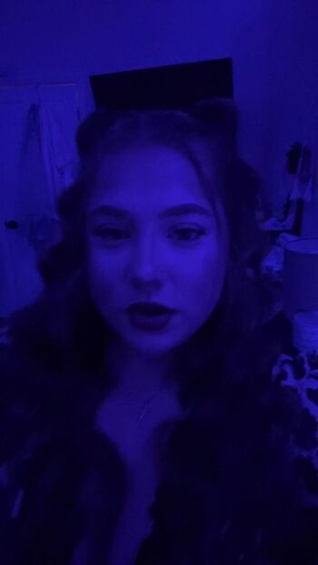 Full leaked Theycallmelilvan private photo