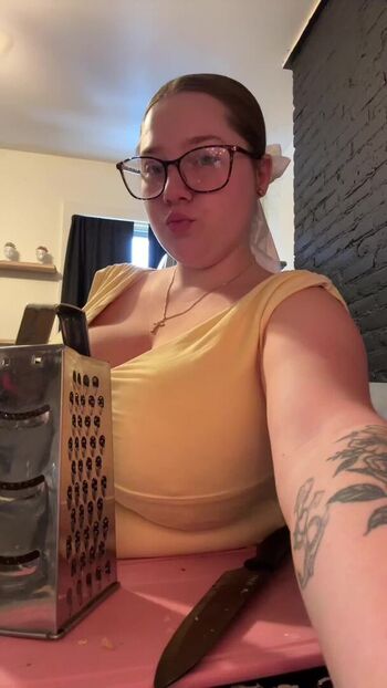 Full leaked Theycallmelilvan private photo