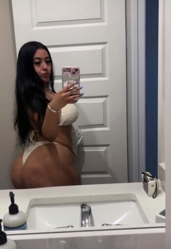Full leaked Thick baddie nana bvbyy private photo