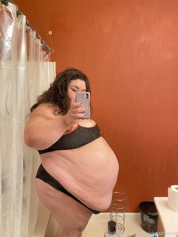 Full leaked Thicksadworld private photo
