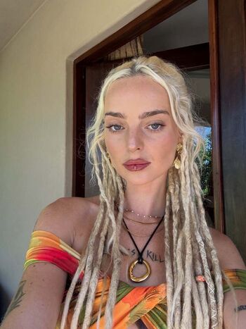 Full leaked Thisiscoyote private photo